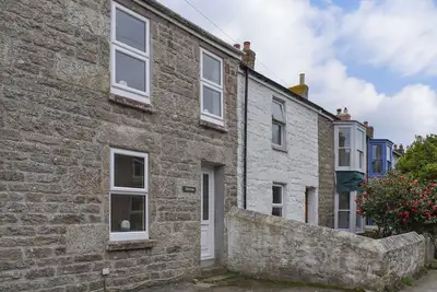 Image de 3 chambres à coucher à St Just