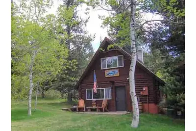 Image de Warm River Goose Roost Cabin in private gated community