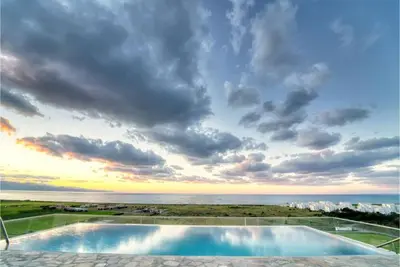 Image de Wave Tower Luxury Apartment
