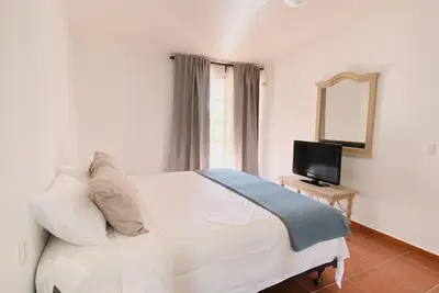 Image de Cozy Golf view apartment with 2 bedrooms!