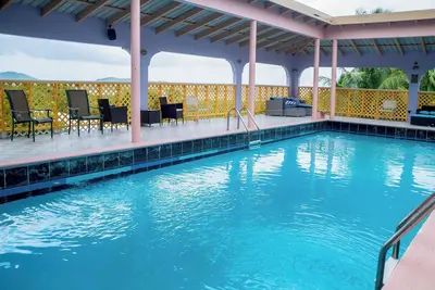 Image de Ego Guesthouse#2----Breathtaking villa sitting on the hill with lovely Oceanview