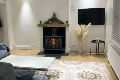 Image de Stunning 2-Bed House in Pembroke Dock
