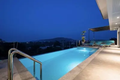 Image de 7 Bedroom Seaview Villa Mena Sdv121