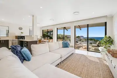 Image de Amelie - Luxury, Beach View 3 Bedroom Condo  - 2 min walk to Terrigal Beach