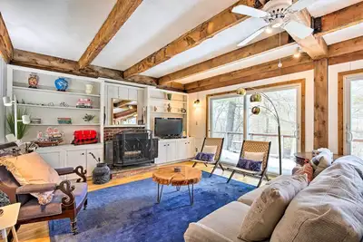 Image de West Cornwall Cabin ~ 4 Mi to Covered Bridge!