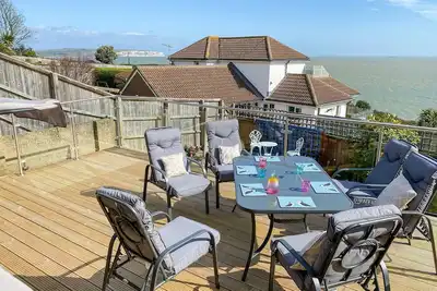 Image de Seacliff has the most wonderful sea views.