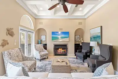 Image de Steps to Beach, Large Community Pool & Hot Tub! Gated Community, Destin, Fl