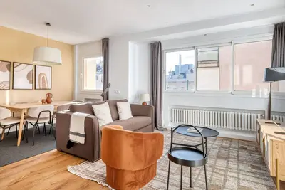 Image de Bright Salamanca 3br w/ Doorman nr El Retiro Park, by Blueground