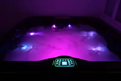 Image de 5 bedroom house with jacuzzi for 6 people in the village of Champagne