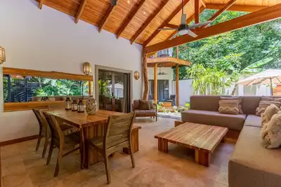 Image de Casa Buena Vida | Bohemian Jungle Retreat In North Guiones