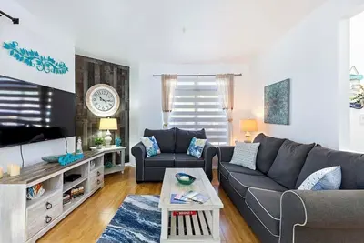 Image de Home away from Home!