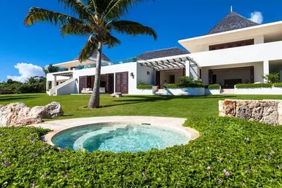 Image de Le Bleu in Little Harbor by Personal Villas - Perfect Spot to Unwind