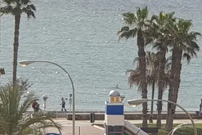Image de Ático Cerca de la Playa con Vistas al mar