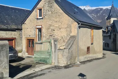 Image de Ancienne ferme au cœur d'un petit village des Hautes-Pyrénées! ! ! !