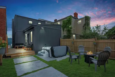 Image de Nfl Draft + Vip Fan Basecamp + Close to Acrisure + Hot Tub + Firepit + Views