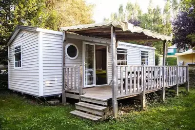 Image de Mobilhome Confort 30 m² (3 chambres) 8 personnes