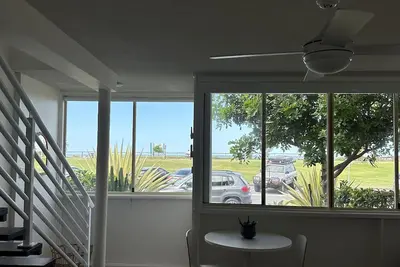 Image de Beautiful Beachfront 2 Bedroom in Nalu Resort