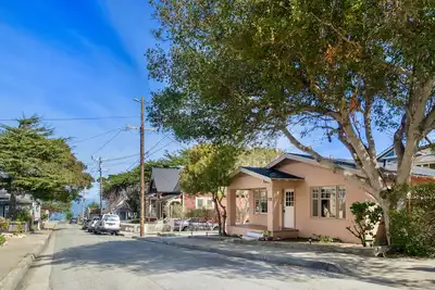 Image de Mv121 Walk to the Ocean Pacific Grove Cottage 30 Nts min