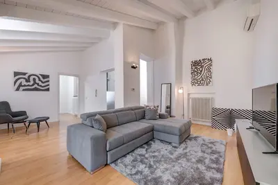 Image de [Duomo-Porta Torre] Penthouse with Private Terrace