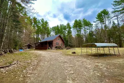 Image de Mt Sunapee Spacious Log Cabin