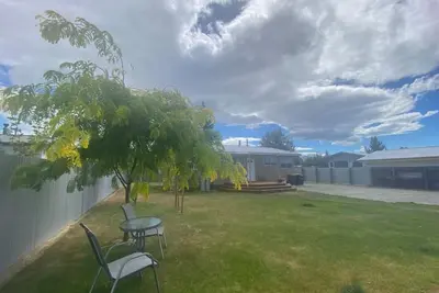 Mad for Maryburn, Twizel