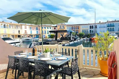 Image de Maison de pêcheur Strelitzia amarrage 3, 8m par 16m