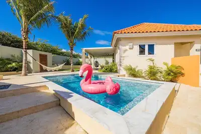 Image de New Villa - Beautiful 3br 2ba with Private Pool