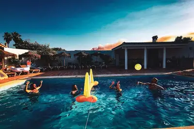Image de Appartement privé dans villa + Petits Déjeuners