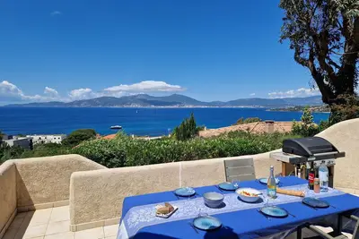 Image de Maison vue mer sur golfe d'Ajaccio