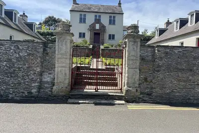 Image de Historic home with fabulous views only moments from town centre