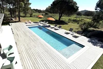 Image de villa 5 chambres, 12 personnes piscine privée