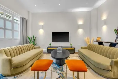 Image de Contemporary Three-Storey Mews House by Hyde Park