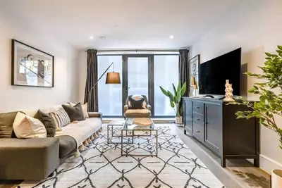 Image de Boutique Bloomsbury Duplex with Modern Finishes