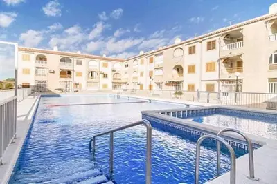 Image de Lovely ground floor apartment 5 min from the beach