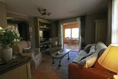 Image de The Patio. The Mas des Bouteillans