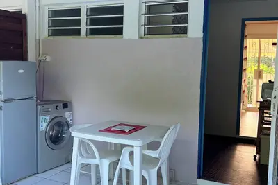 Image de A 5 min à pied de la plage La Datcha, joli gîte Ixora au sein d'un jardin fleuri