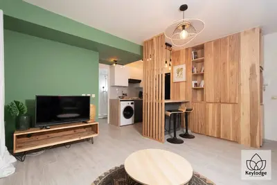 Image de T2 - Marquises 3*** - 45m2 - Rénové - Saint-Denis