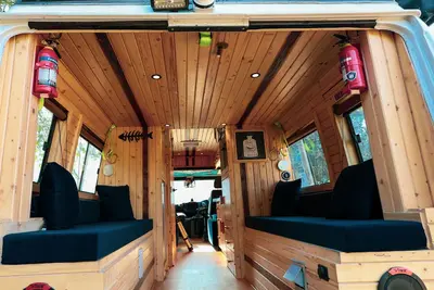 Image de Pop Top Campervan In India Sleeps 6 Pax @Yodocampers