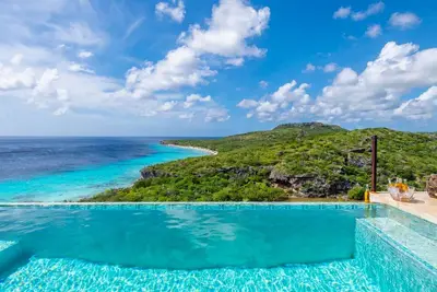 Image de Unique Villa on the Most Beautiful Part of the Island