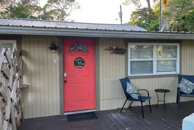 Image de 10) Paddler's Cottage