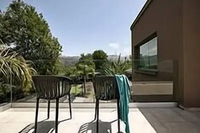 Image de Luxury 6 bedroom villa private heated pool