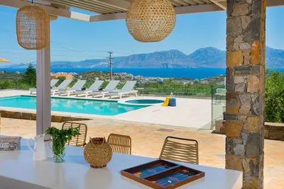 3 bedroom villa with a private pool