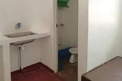 Image de Simple and quite  _ 5 minutes walk to maintown