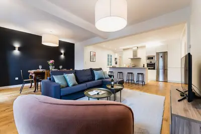 Zabaleta Suite: 6 Pax Appartement supérieur. Pratique et distingué. A 500 mètres de la plage