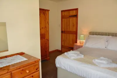 Image de Self-Contained Cottages In 15 Acres Of Ground. shared heated swimming pool