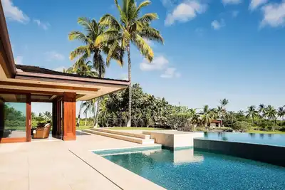 Image de Double-Level Infinity Pool & Spa | Hualalai Resort | Includes Chef Experience
