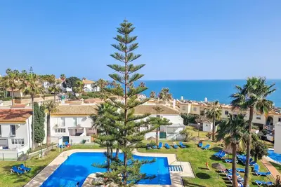 Image de Sea view apartment Wyndham Resort close to beach