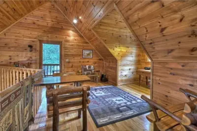 Image de Log Cabin - Blue Ridge - Hot Tub - Game Room