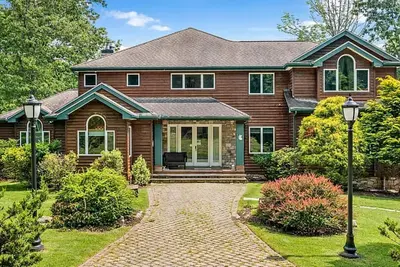 Image de Luxurious Home in The Poconos