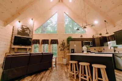 Image de Flying High Luxury Cabin #3